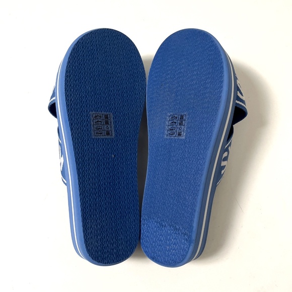 NWOB MICHAEL KORS Crossover Slide Sandal Signature Logo Blue Fabric Canvas - Picture 5 of 5